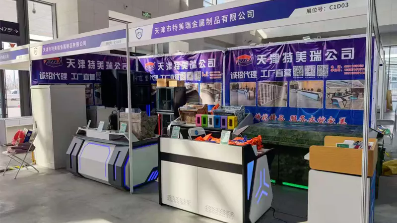 Bảng điều khiển giám sát thông minh thể hiện khả năng đổi mới công nghệ.